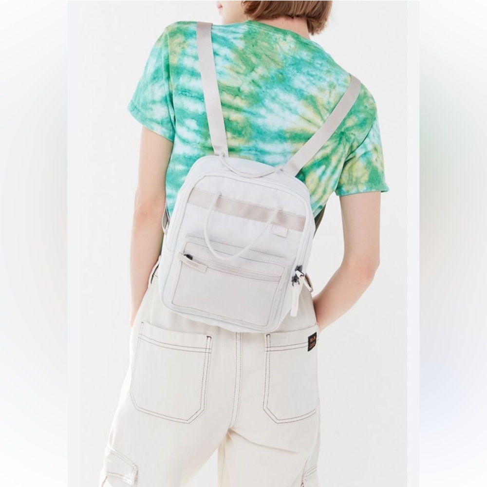 Nike Tanjun Mini Backpack - image 1